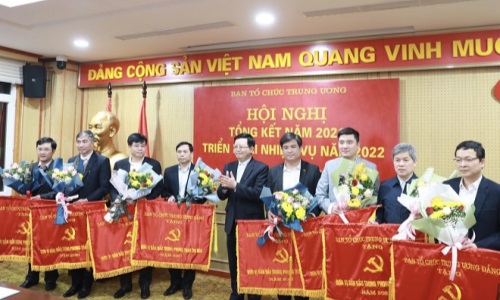 Ban Tổ chức Trung ương đã hoàn thành khối lượng lớn công việc năm 2021