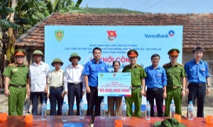 Chú trọng tạo nguồn đảng viên trẻ tại Đảng bộ Ngân hàng TMCP Công thương Việt Nam