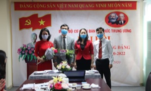 Đồng chí Ngô Minh Tuấn tái đắc cử Bí thư Chi bộ Tạp chí Xây dựng Đảng nhiệm kỳ 2020-2022