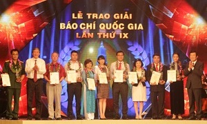 Trao Giải Báo chí Quốc gia lần thứ IX-2014