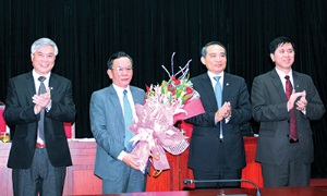Đồng chí Hoàng Văn Chất được bầu giữ chức Bí thư Tỉnh ủy Sơn La
