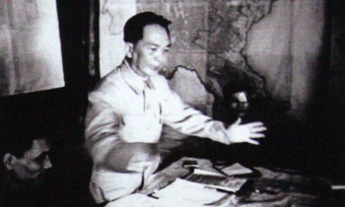 Đại tướng Võ Nguyên Giáp với chiến thắng Điện Biên Phủ
