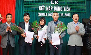 Phát triển đảng viên là người dân tộc thiểu số ở Sơn La