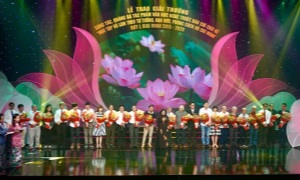 Thành phố Hồ Chí Minh trao Giải thưởng sáng tác, quảng bá tác phẩm văn học, nghệ thuật, báo chí chủ đề “Học tập và làm theo tư tưởng, đạo đức, phong cách Hồ Chí Minh"