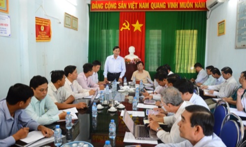 Tăng cường đổi mới phương thức lãnh đạo của Đảng, xây dựng hệ thống chính trị tinh gọn, hiệu lực, hiệu quả