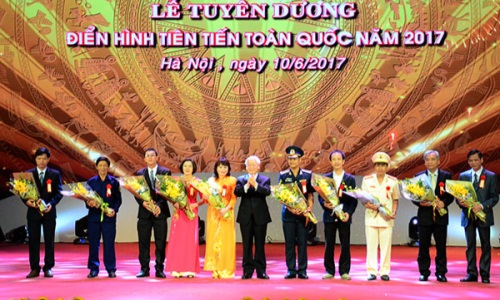 Tuyên dương 377 điển hình tiên tiến toàn quốc năm 2017