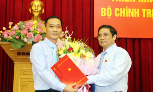 Tỉnh ủy Quảng Ninh triển khai quyết định của Bộ Chính trị về công tác cán bộ