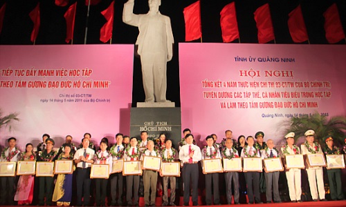 Tỉnh ủy Quảng Ninh công bố kết quả thi tuyển lãnh đạo cấp sở