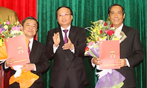 Công bố quyết định của Bộ Chính trị về công tác cán bộ của Hà Tĩnh