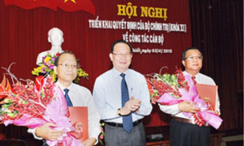 Đồng chí Nguyễn Mạnh Hùng giữ chức Bí thư Tỉnh ủy Bình Thuận nhiệm kỳ 2010 - 2015