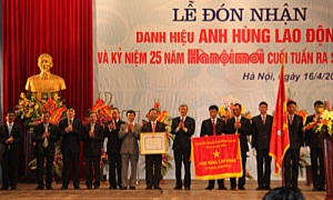 Báo Hà Nội mới đón nhận danh hiệu Anh hùng Lao động