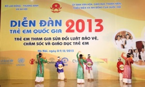 Diễn đàn trẻ em Quốc gia năm 2013