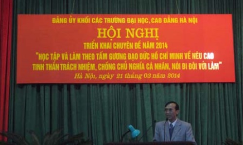 Triển khai chuyên đề học tập và làm theo tấm gương đạo đức Hồ Chí Minh năm 2014