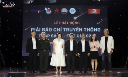 Phát động Giải báo chí - truyền thông "Thắp sáng" (Fire Up) 2020